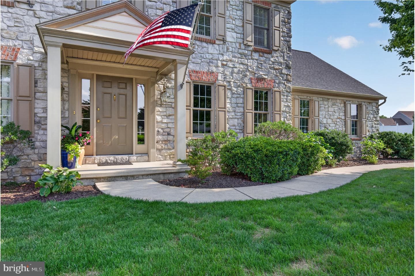 7668 Aynlee Way photo 55