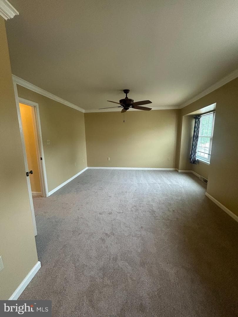 6262 Spring Knoll Drive photo 15