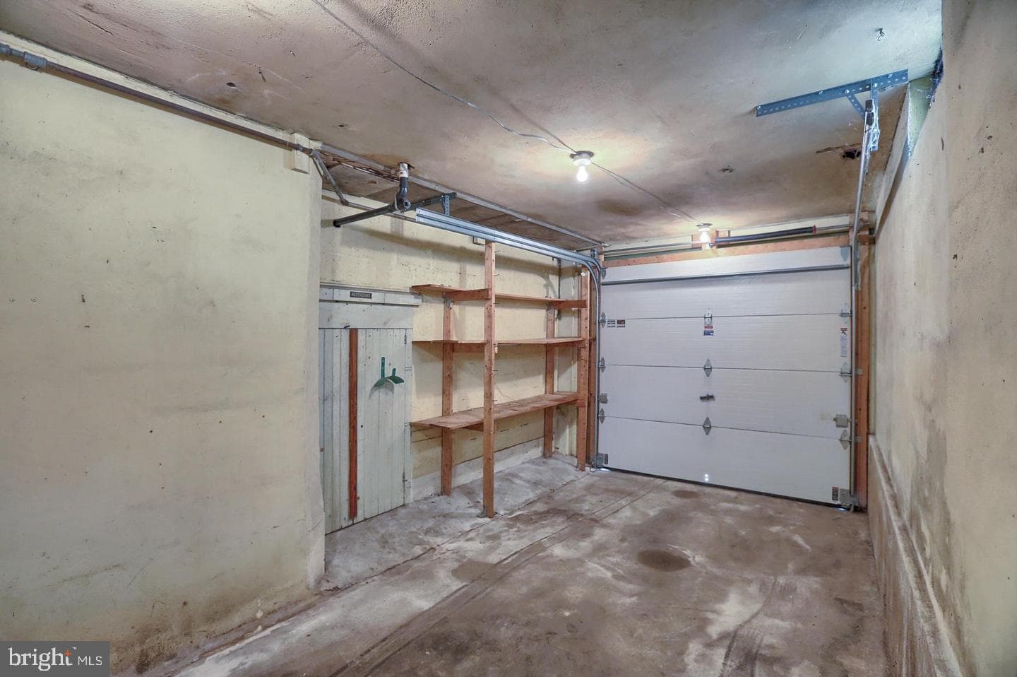 1126 E Chocolate Avenue photo 13