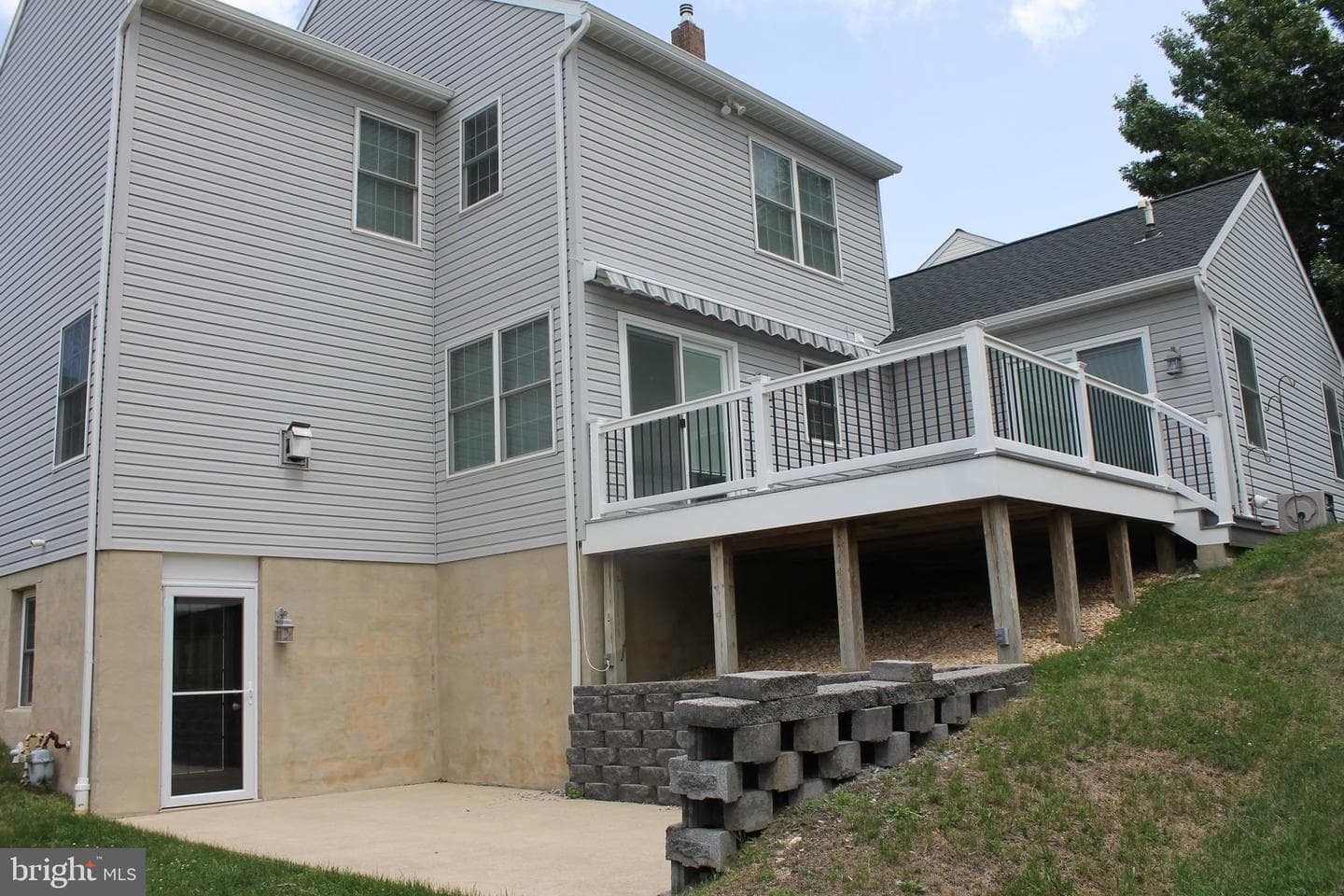 115 Doreen Drive photo 4