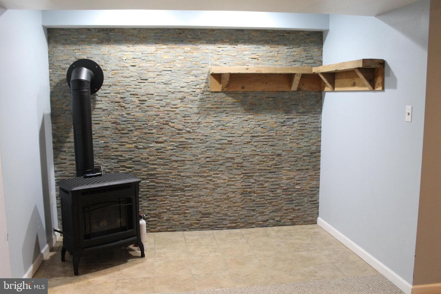 115 Doreen Drive photo 49