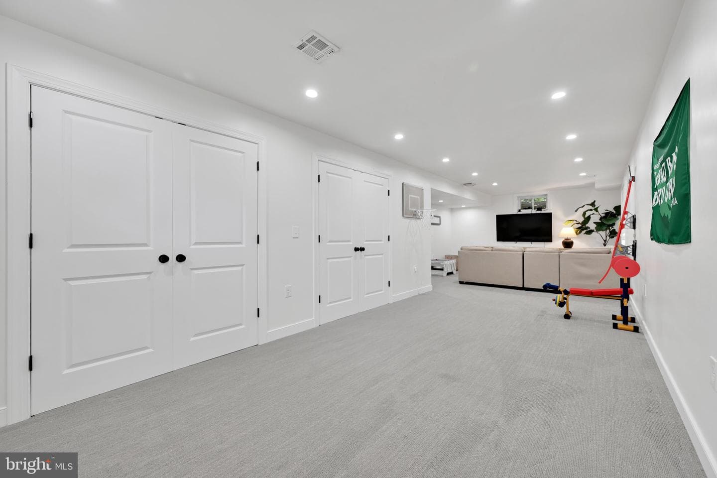 7233 Rock Ridge Avenue photo 30