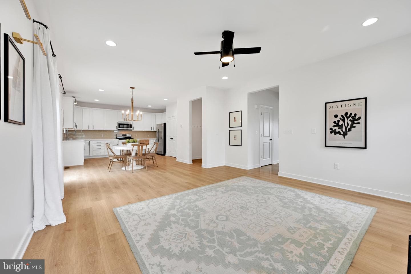 7233 Rock Ridge Avenue photo 8