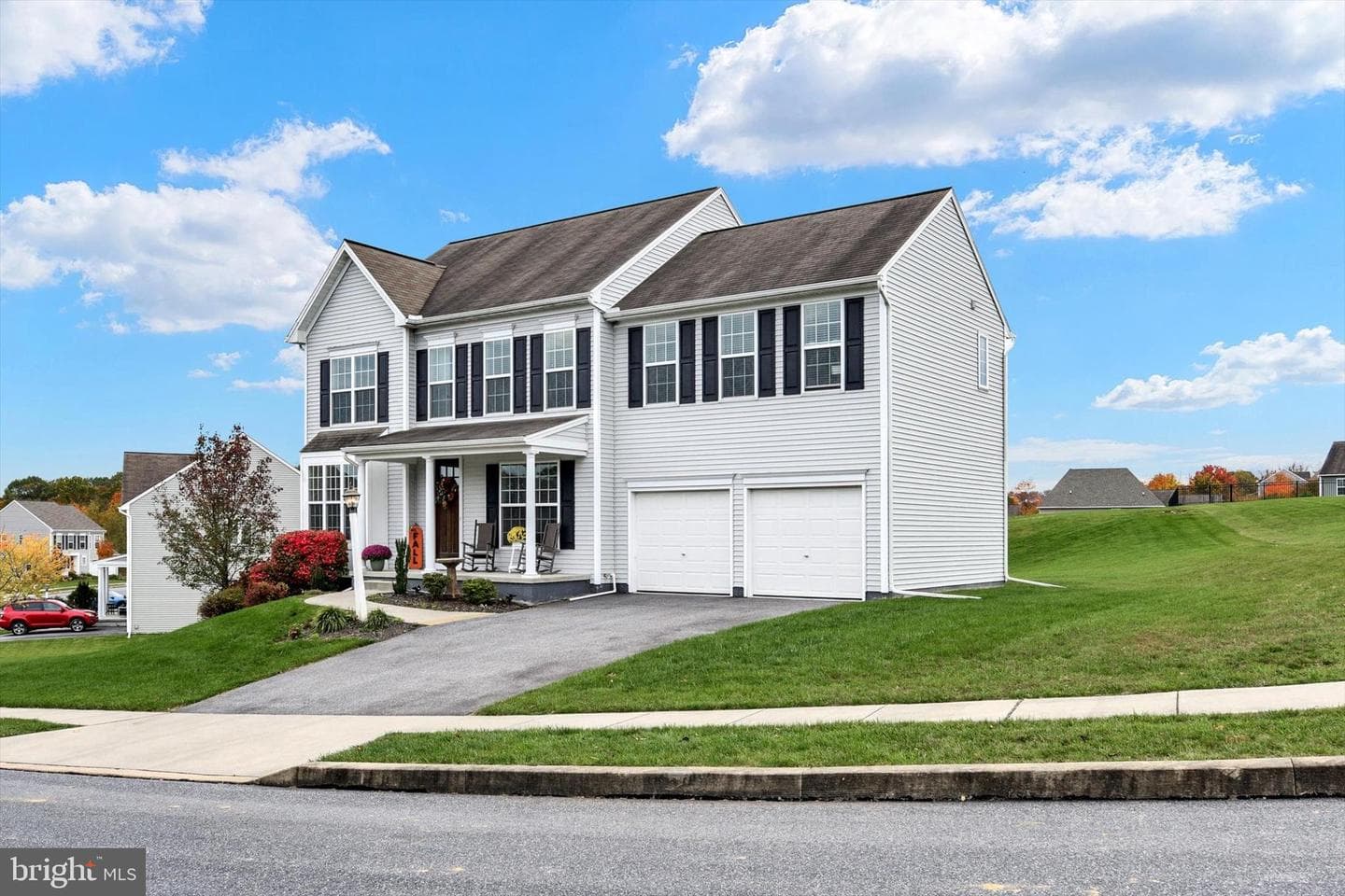 7025 Beech Tree Drive photo 2