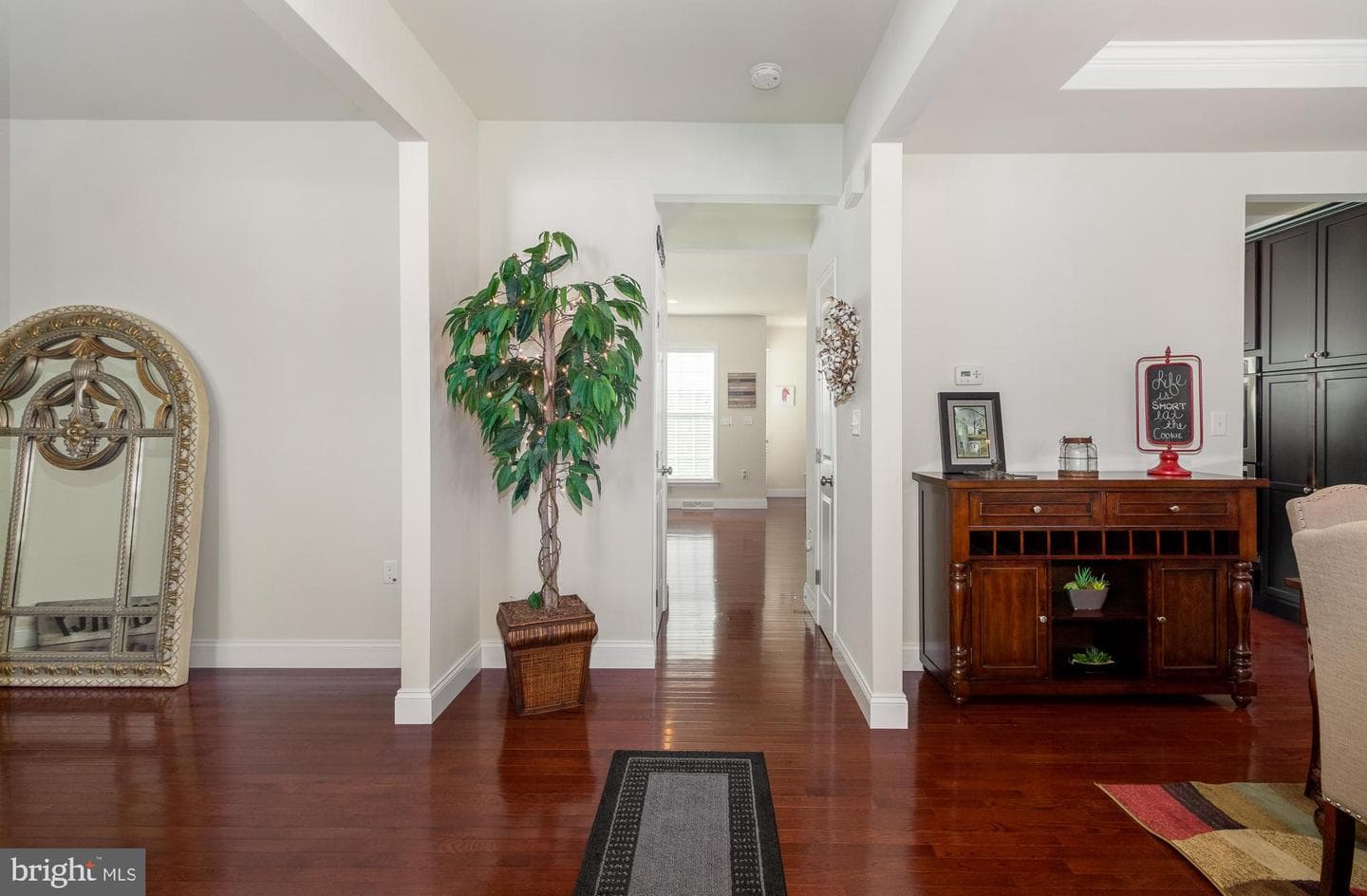 7025 Beech Tree Drive photo 3
