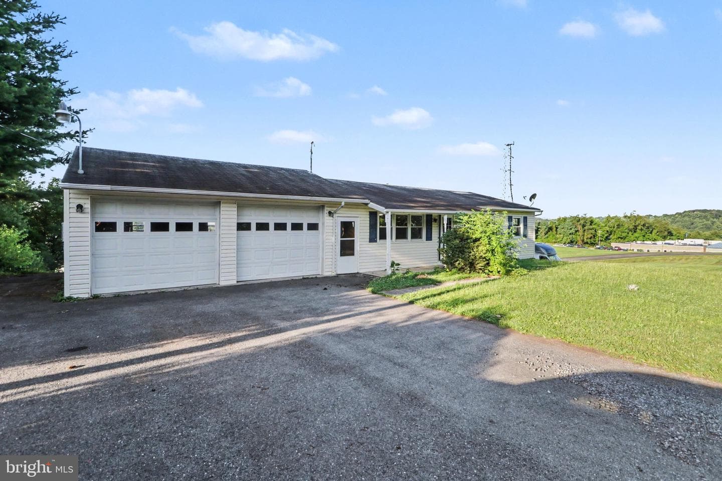 3012 Schoolhouse Road photo 3