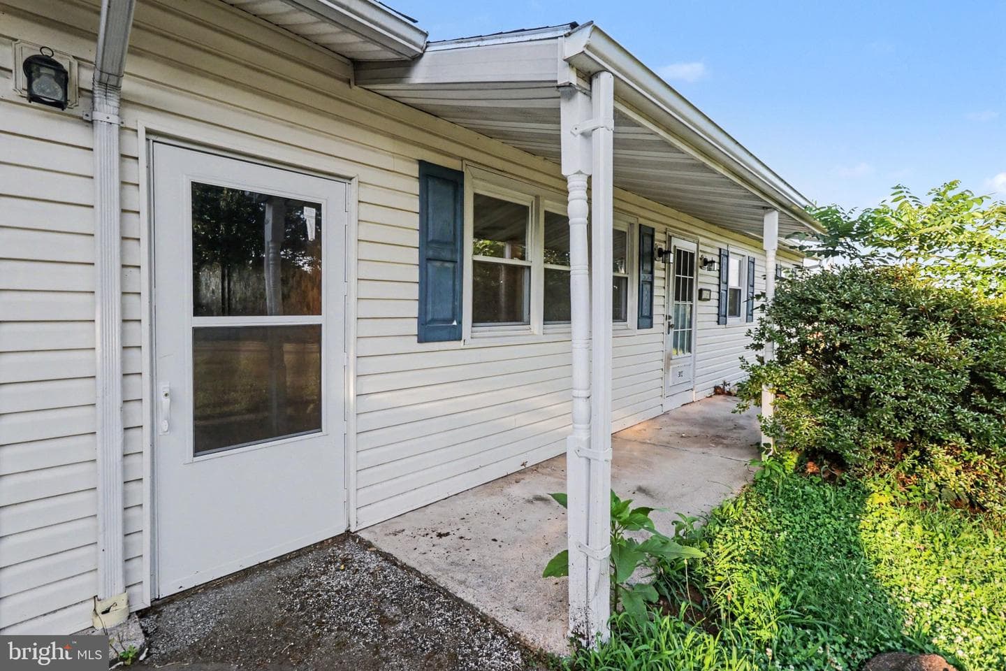 3012 Schoolhouse Road photo 4