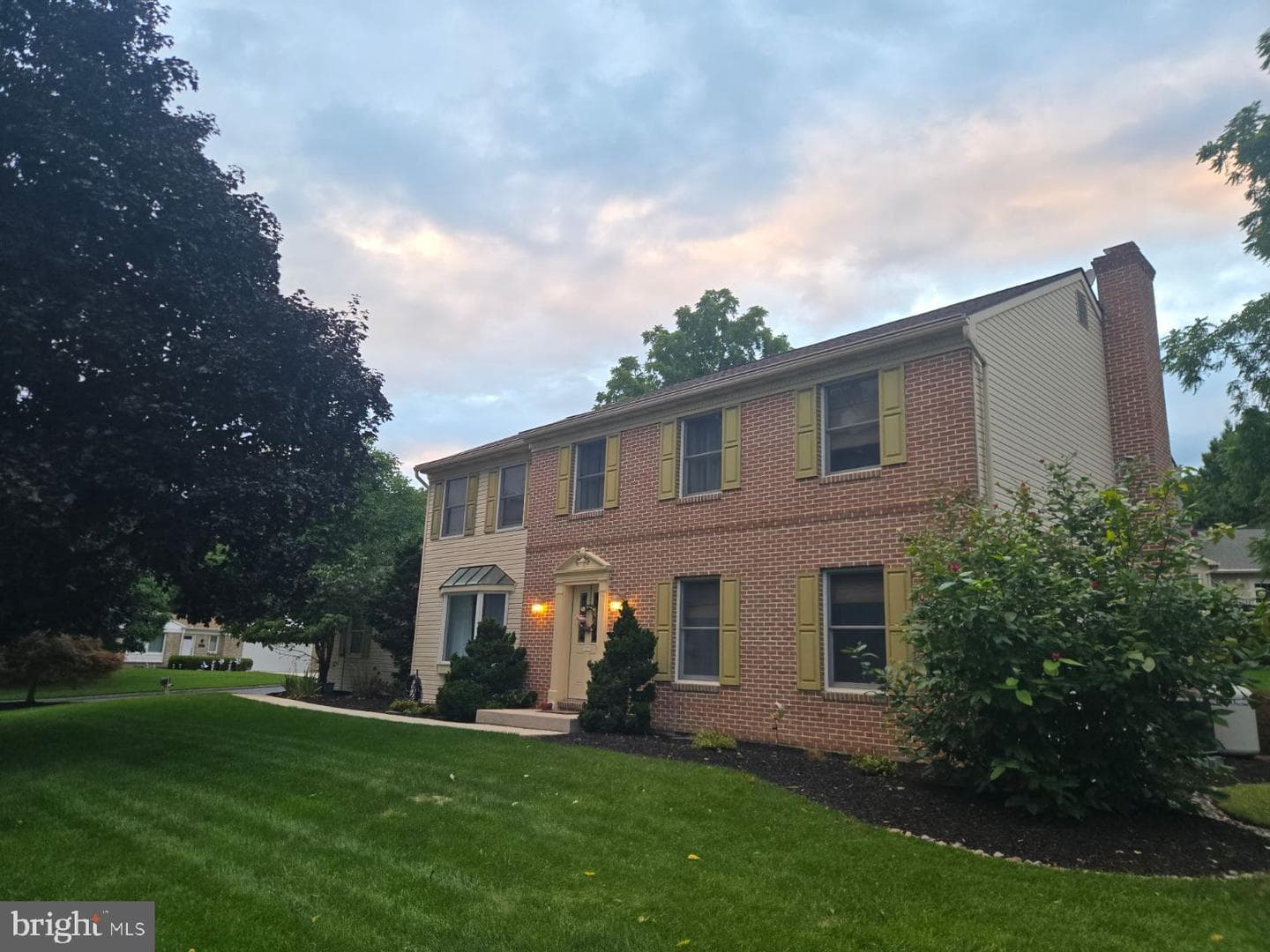 2317 Forest Hills Drive photo 1