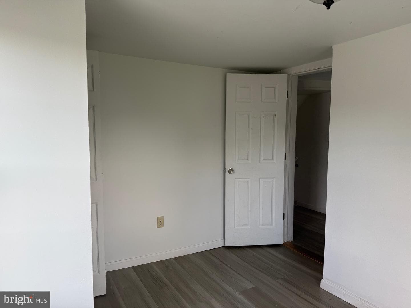 532 Ridge Street photo 23