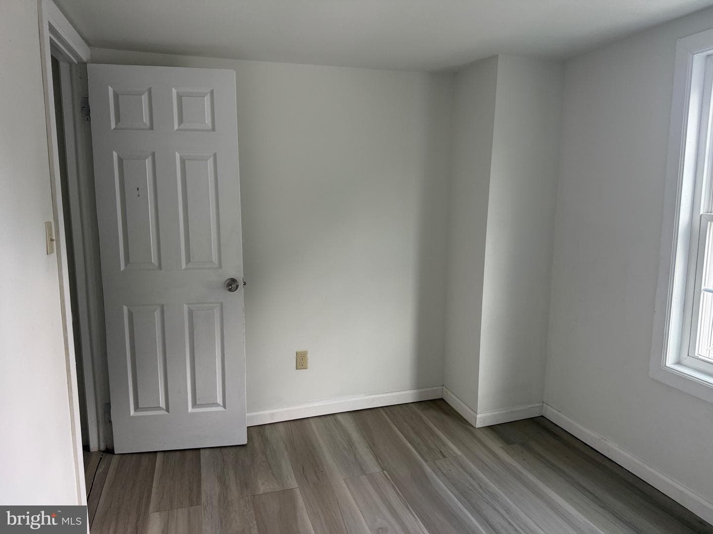 532 Ridge Street photo 31