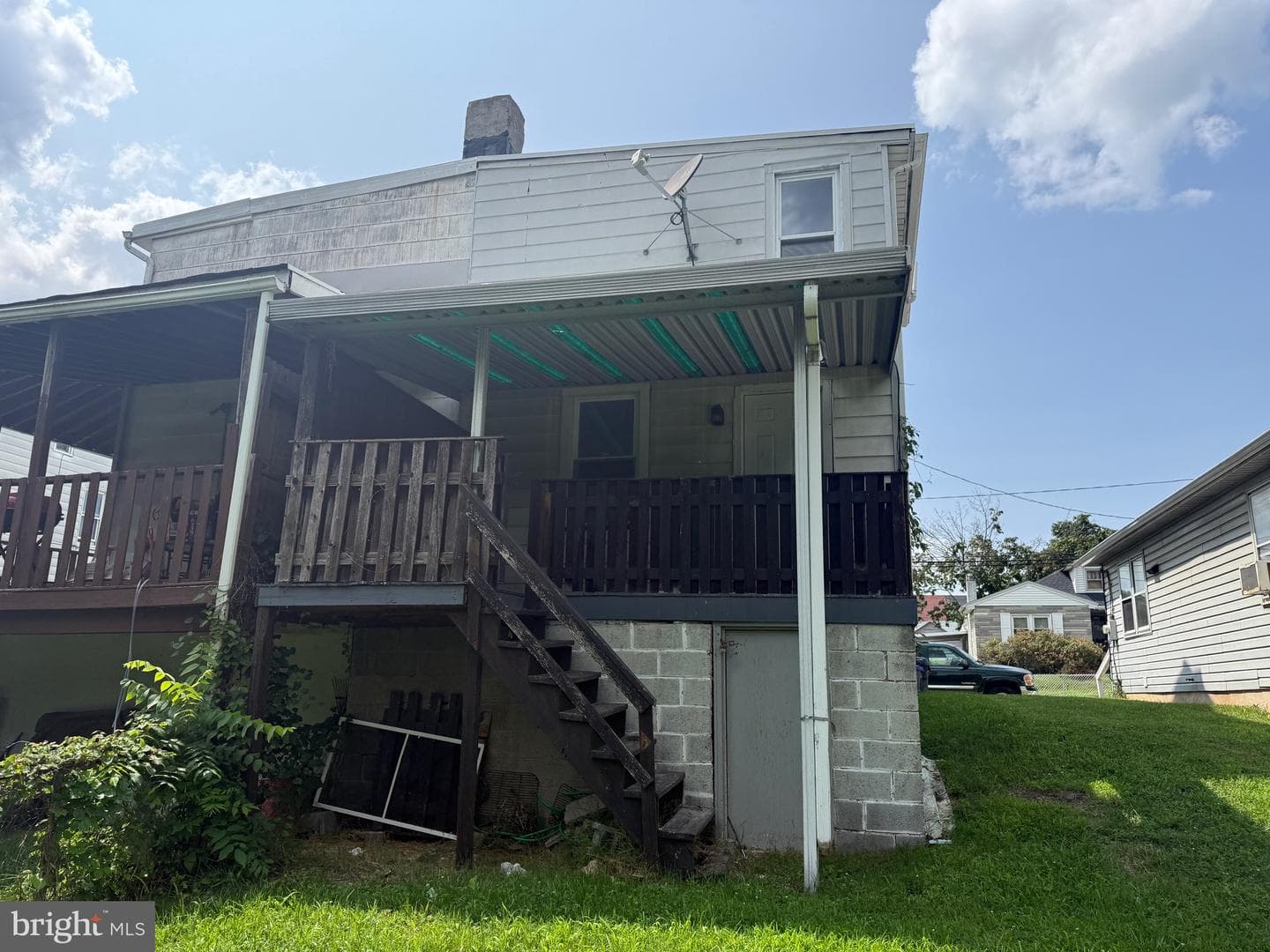 532 Ridge Street photo 4