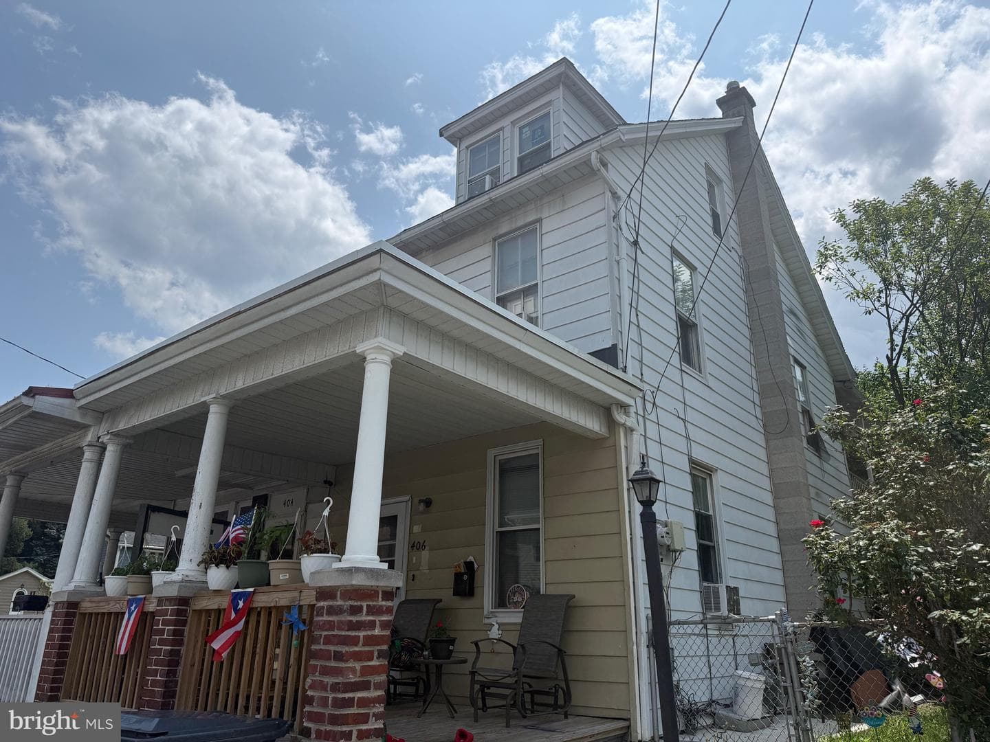 406 N 3rd Street photo 2