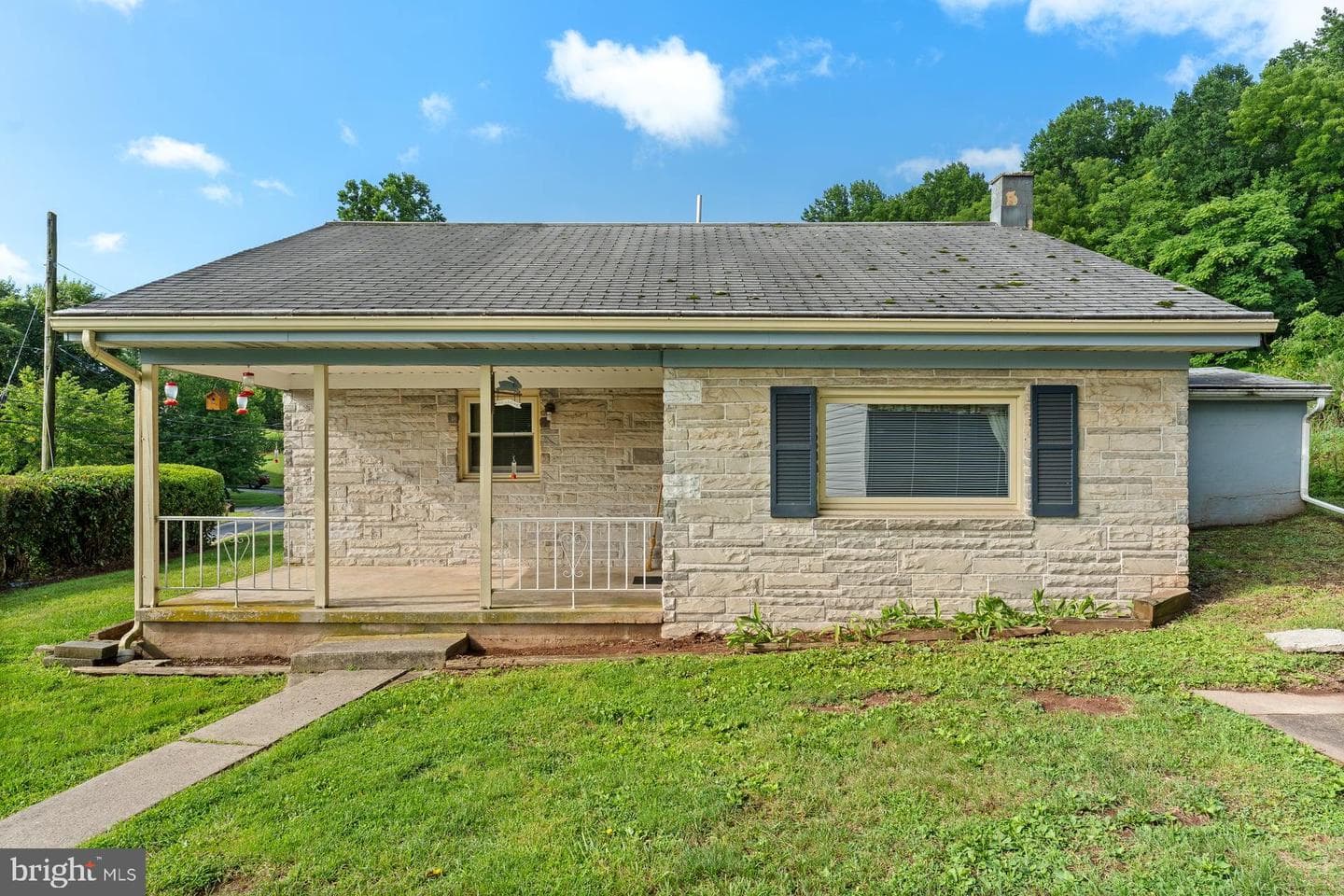 2376 Church Road photo 1