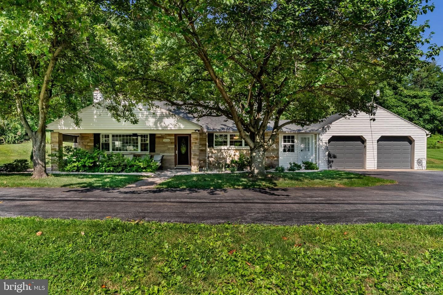 2416 Church Road photo 1
