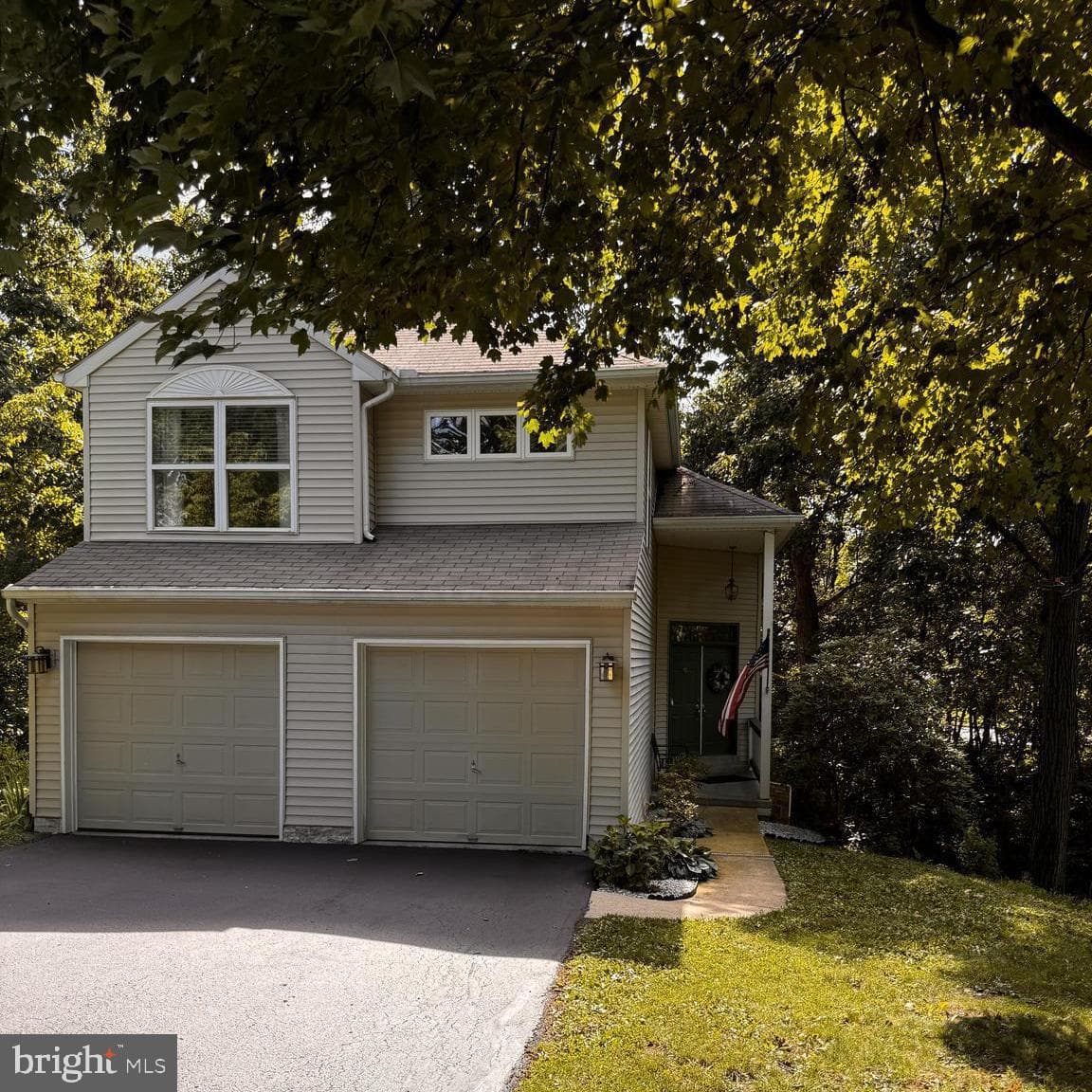 1028 Oak Knoll Drive photo 1