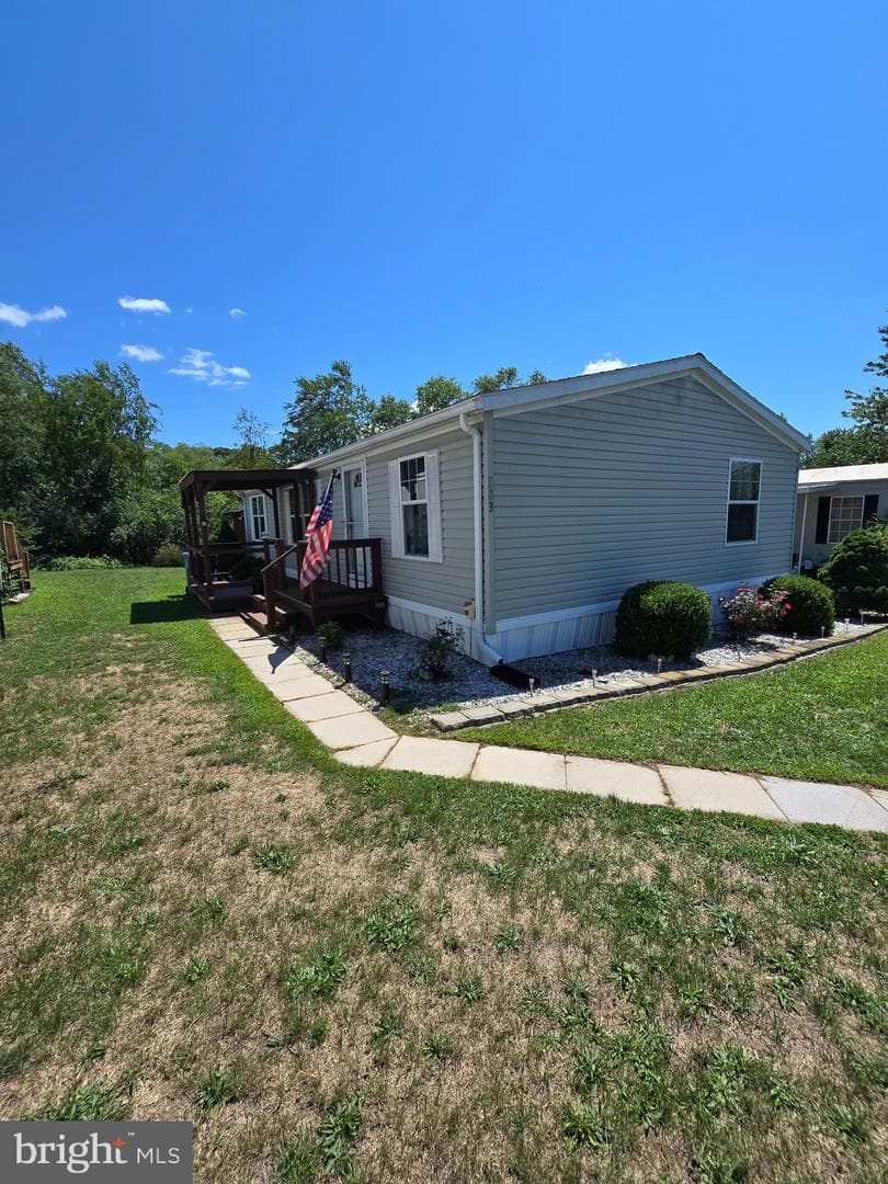 203 Houston Drive photo 1