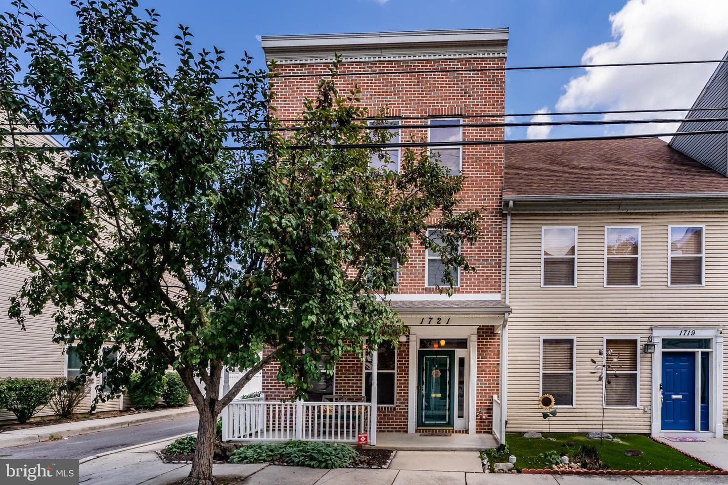 1721 Logan Street photo 1
