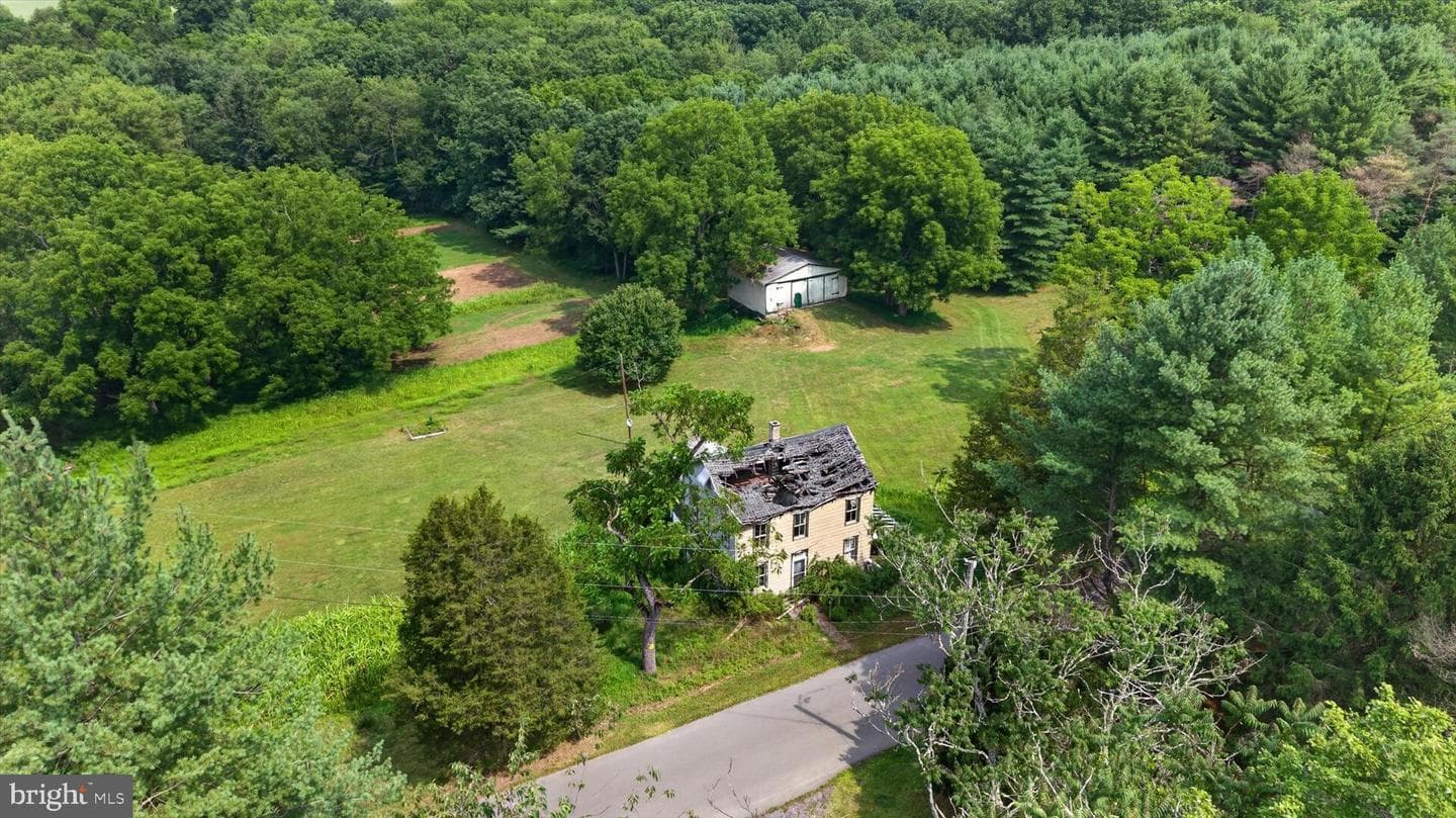 4144 Back Road photo 1