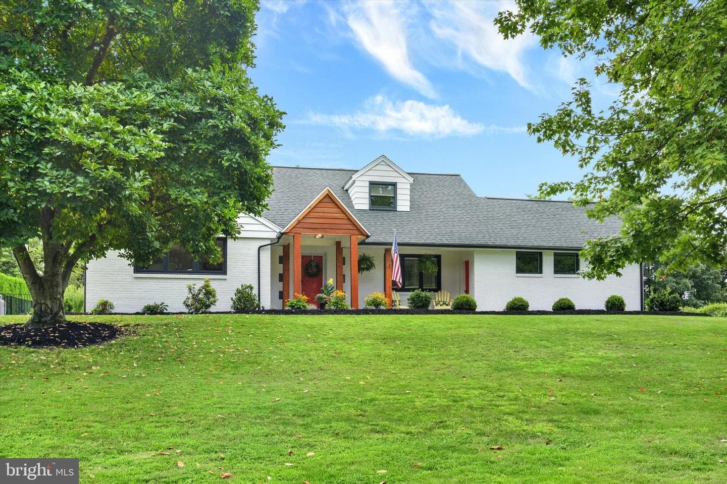 4105 Valley View Road photo 1