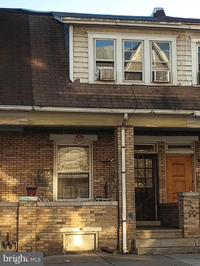 524 N Front Street photo 1