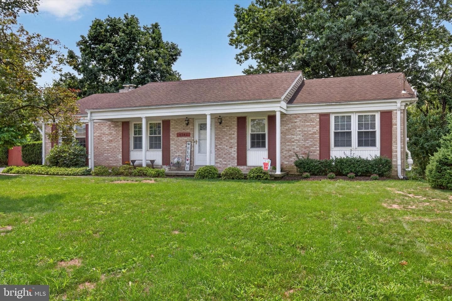 4741 Broadway Street photo 1