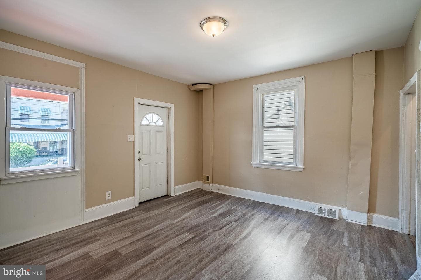 211 N 9th Street photo 7