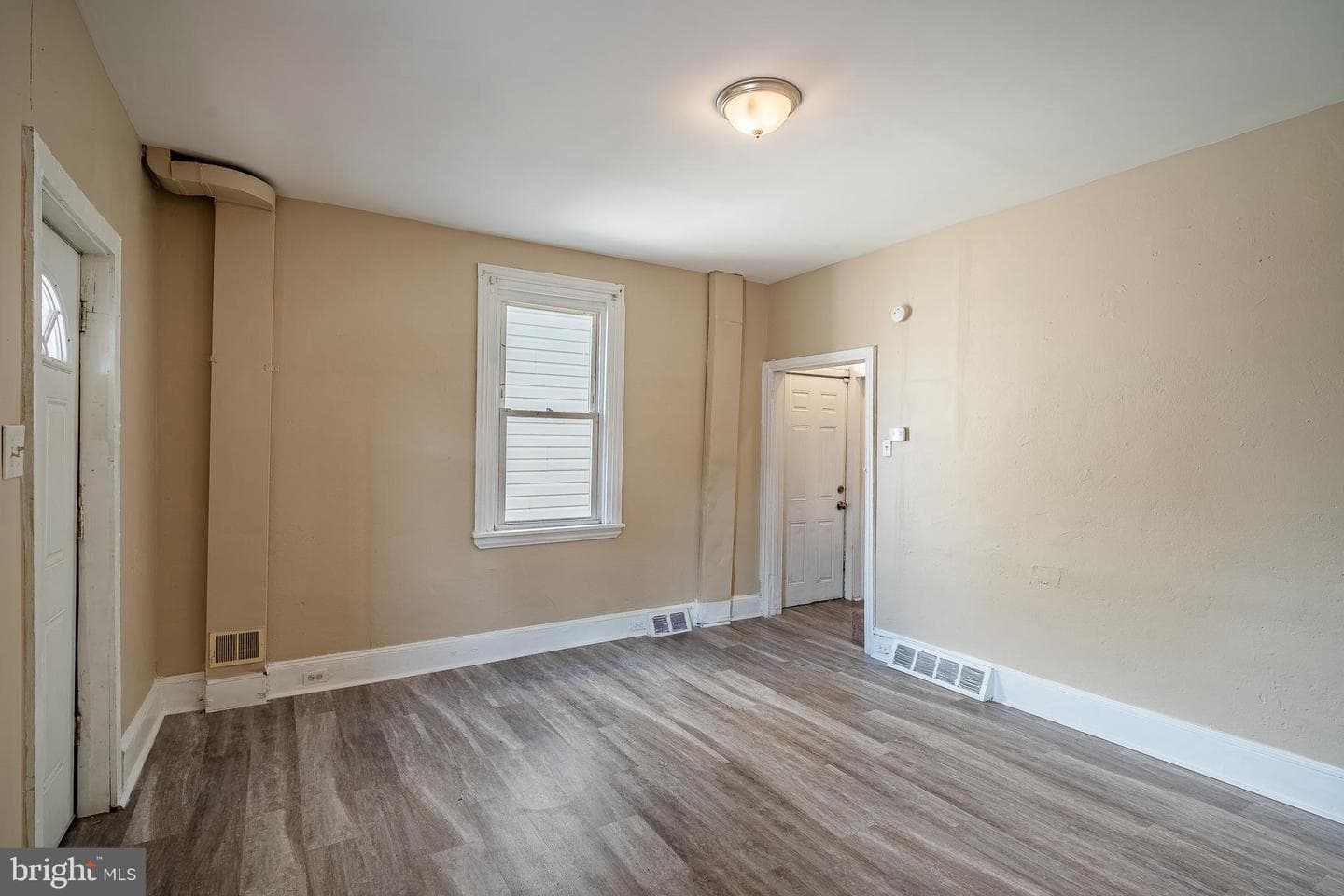 211 N 9th Street photo 9