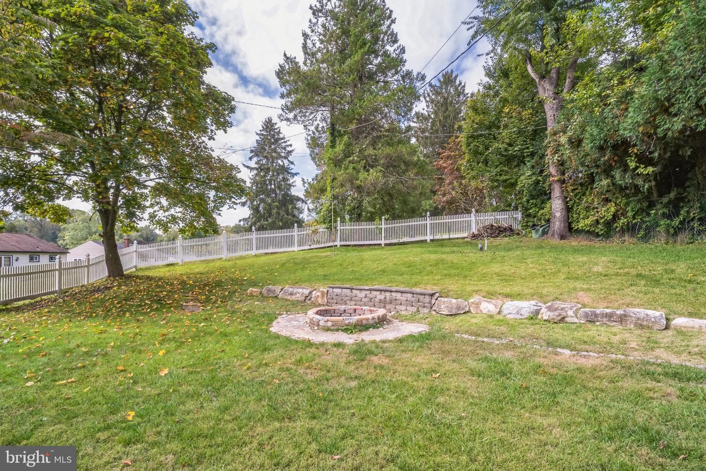 128 Northwood Road photo 4