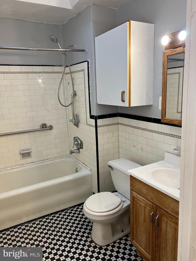6923 Guilford Road photo 16
