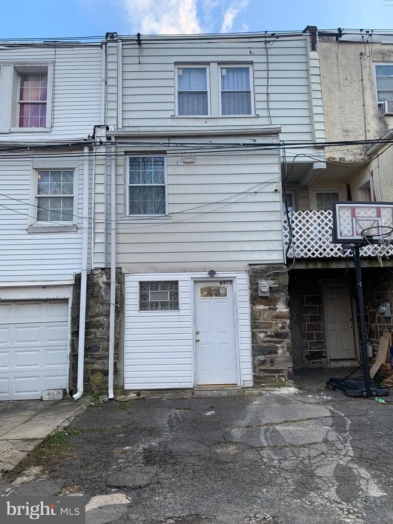 6923 Guilford Road photo 26