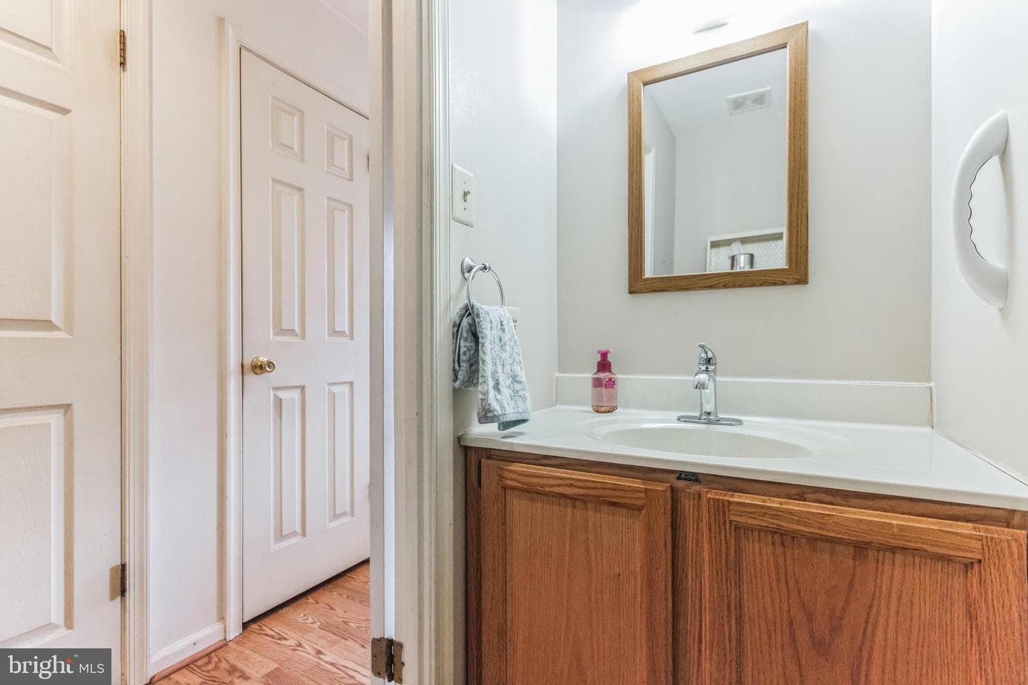 8 Eusden Drive photo 10