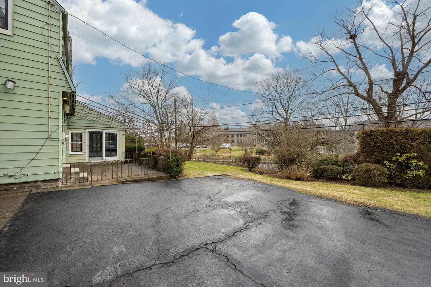 1030 Blythe Avenue photo 34