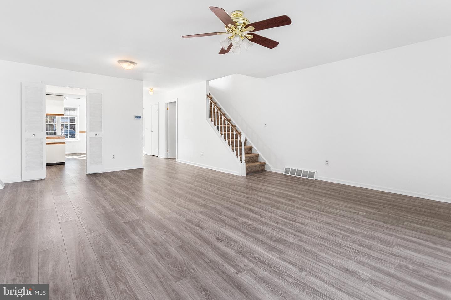1004 Putnam Boulevard #136 photo 9