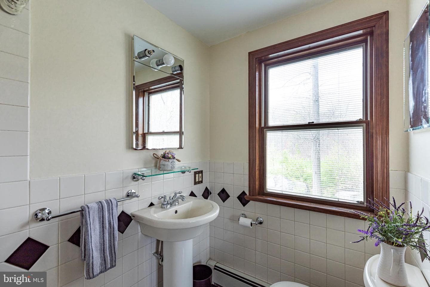 1283 Naamans Creek Road photo 20