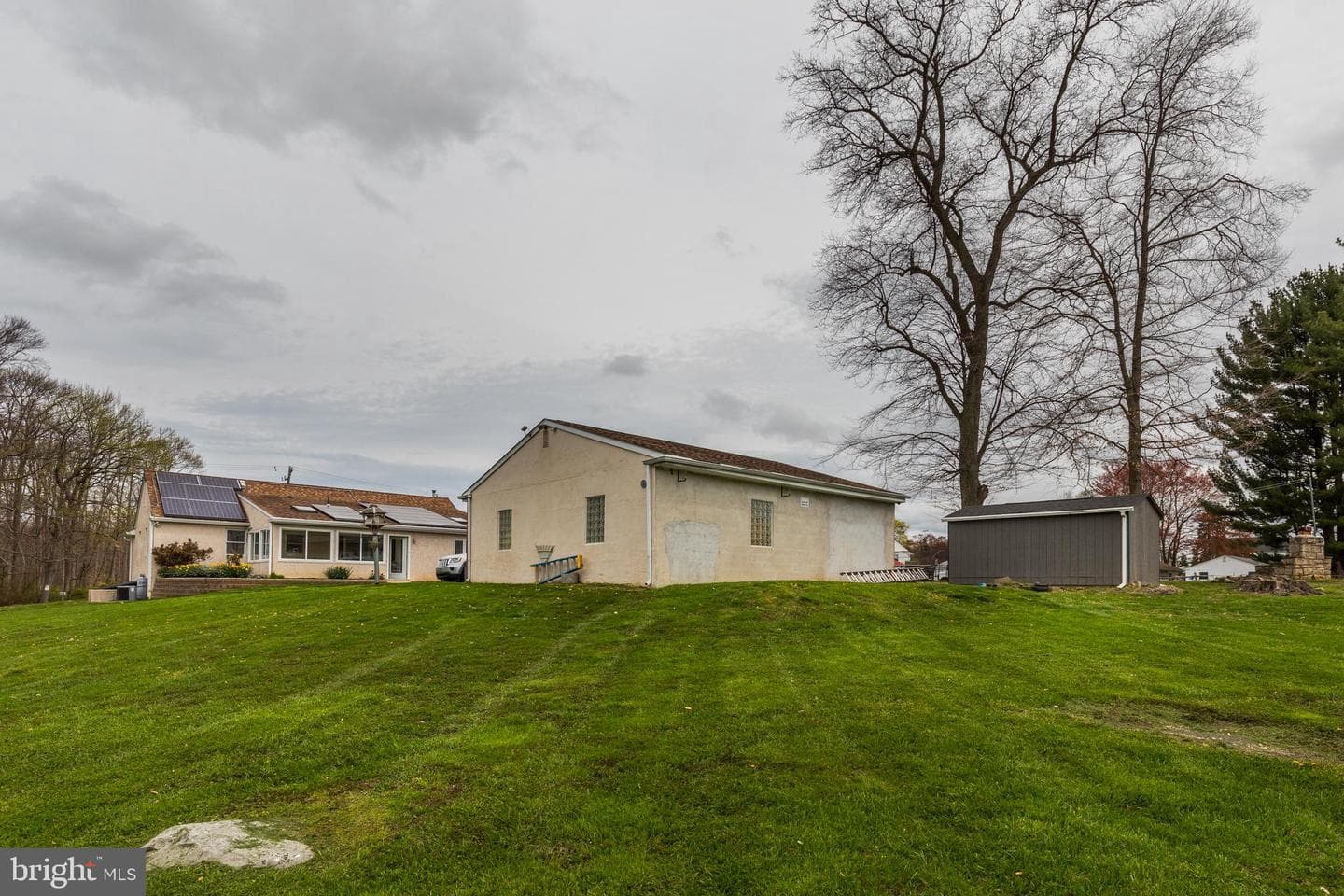 1283 Naamans Creek Road photo 30