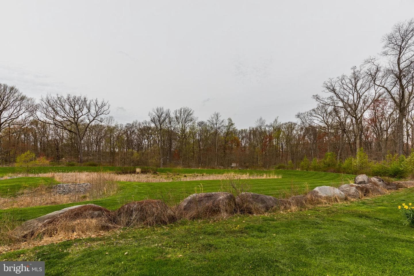 1283 Naamans Creek Road photo 31