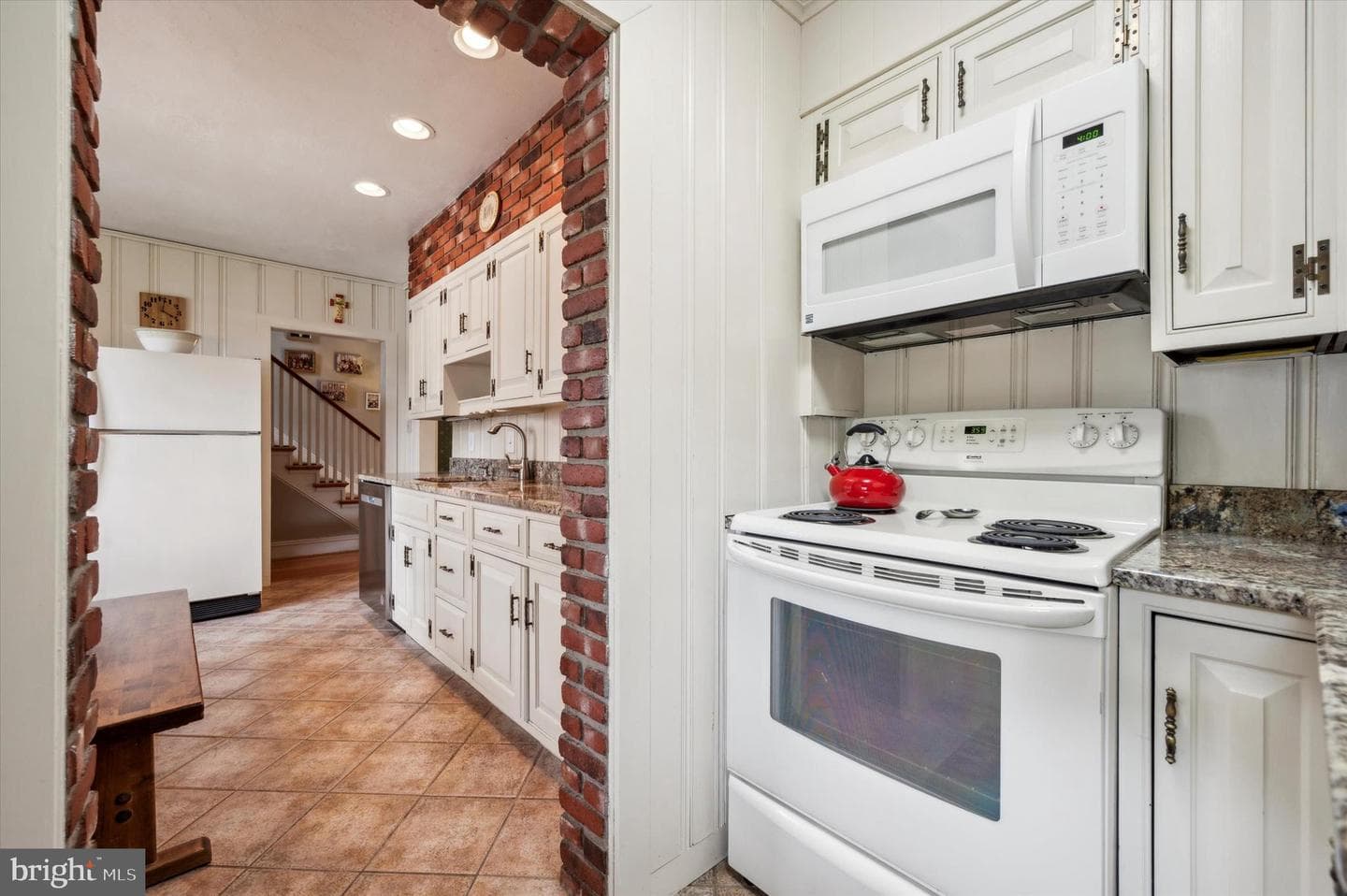 253 Sagamore Road photo 12