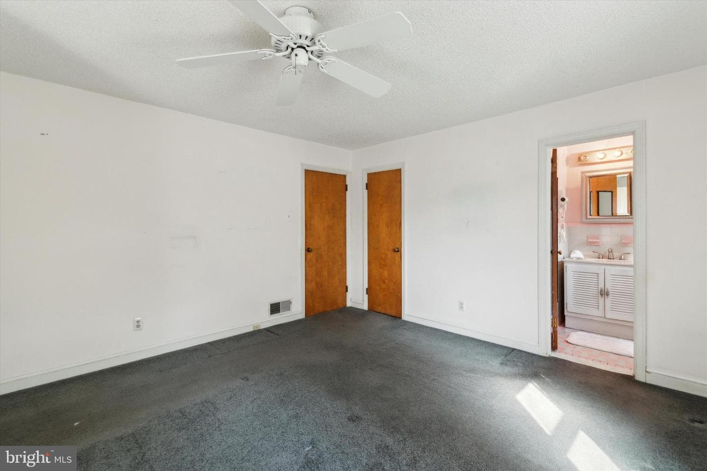 1003 Richmond Road photo 27