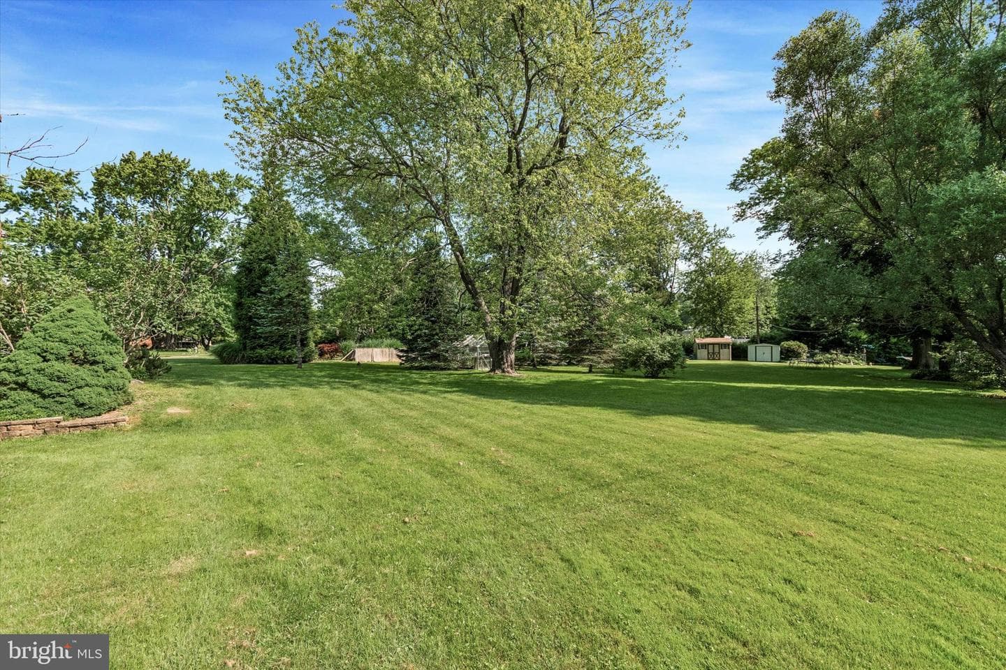 1003 Richmond Road photo 35