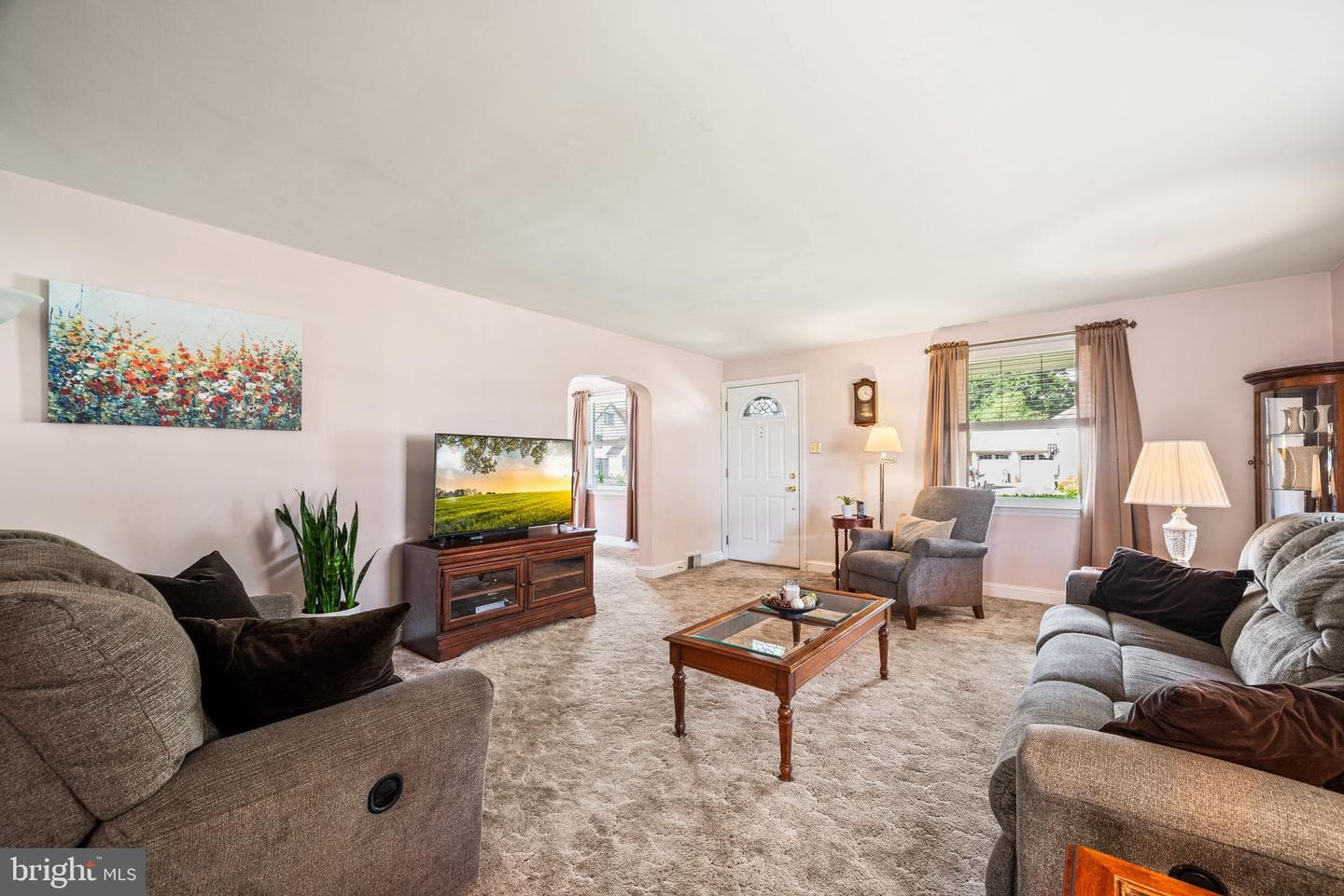 122 Kent Road photo 4