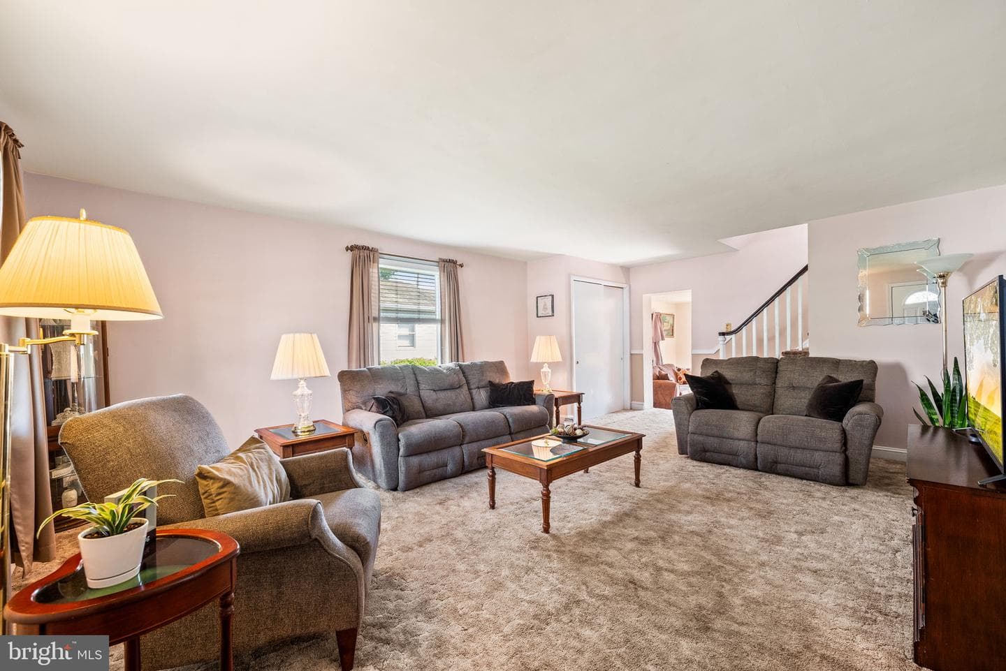 122 Kent Road photo 5