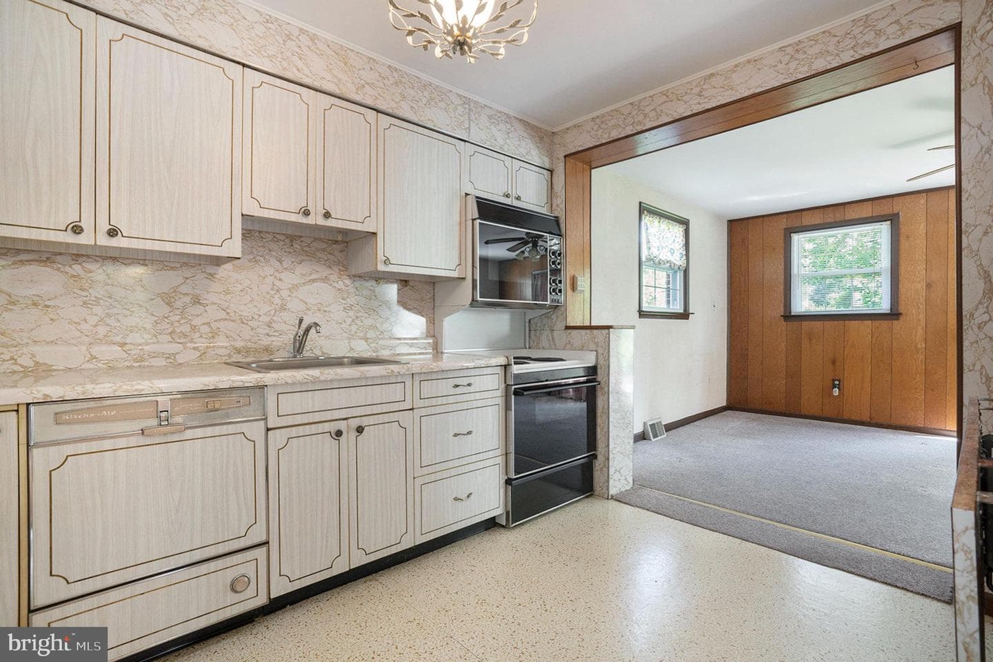 440 Kent Road photo 10