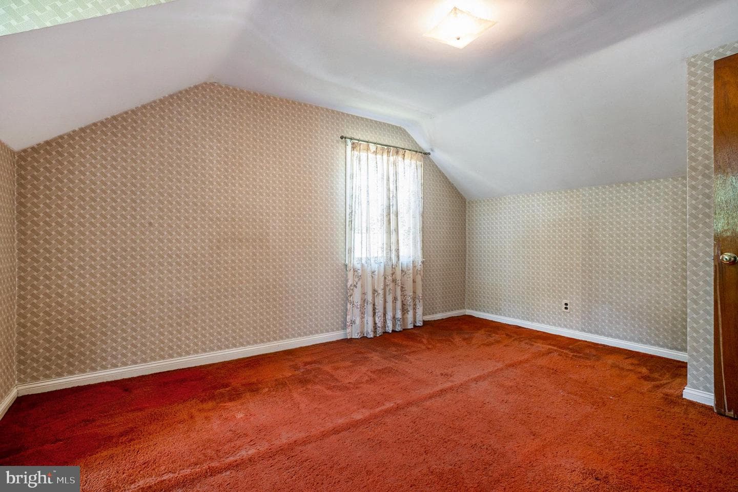 440 Kent Road photo 16