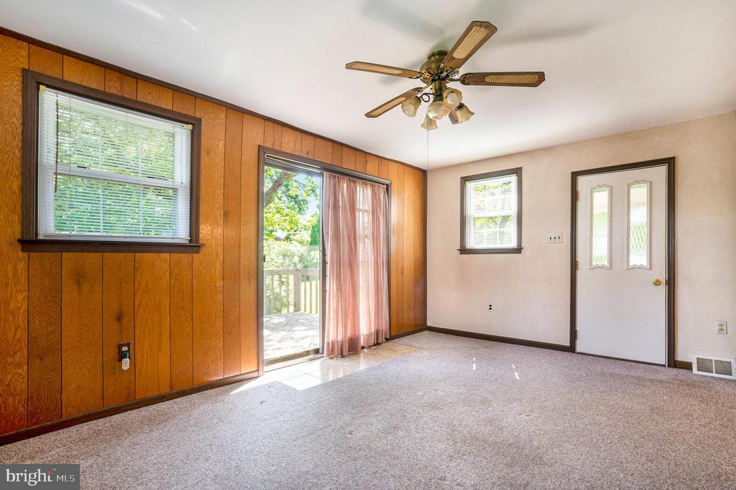 440 Kent Road photo 7