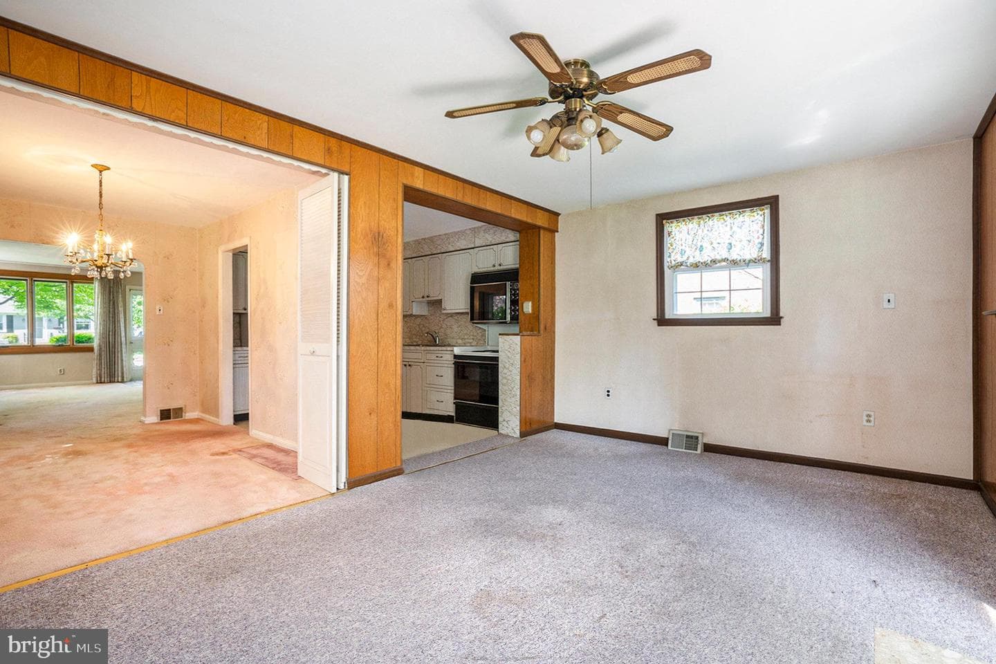 440 Kent Road photo 8