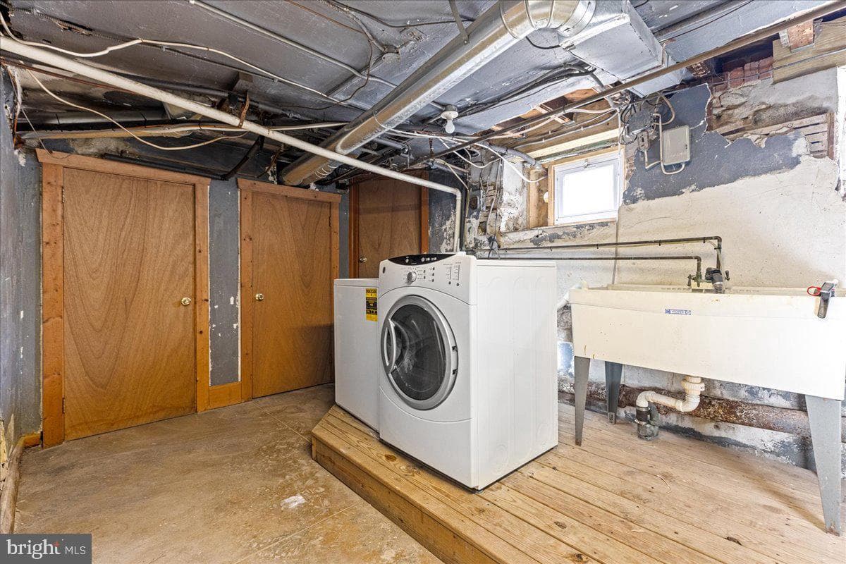14 N Swarthmore Avenue photo 38