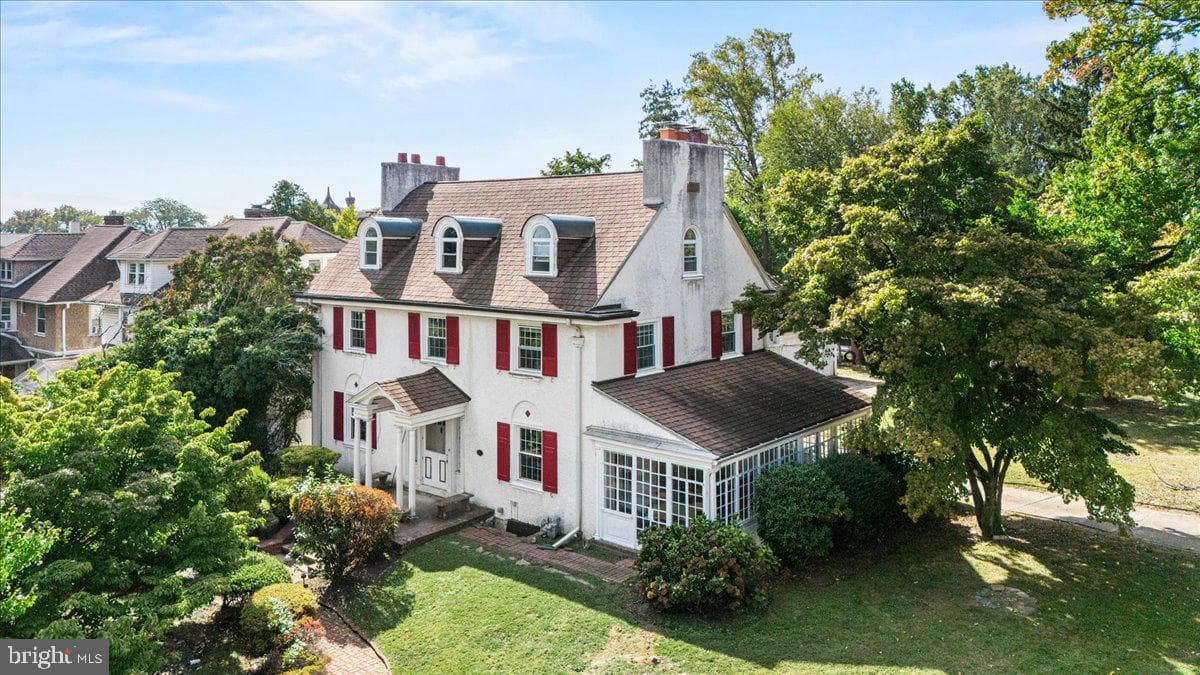 14 N Swarthmore Avenue photo 46