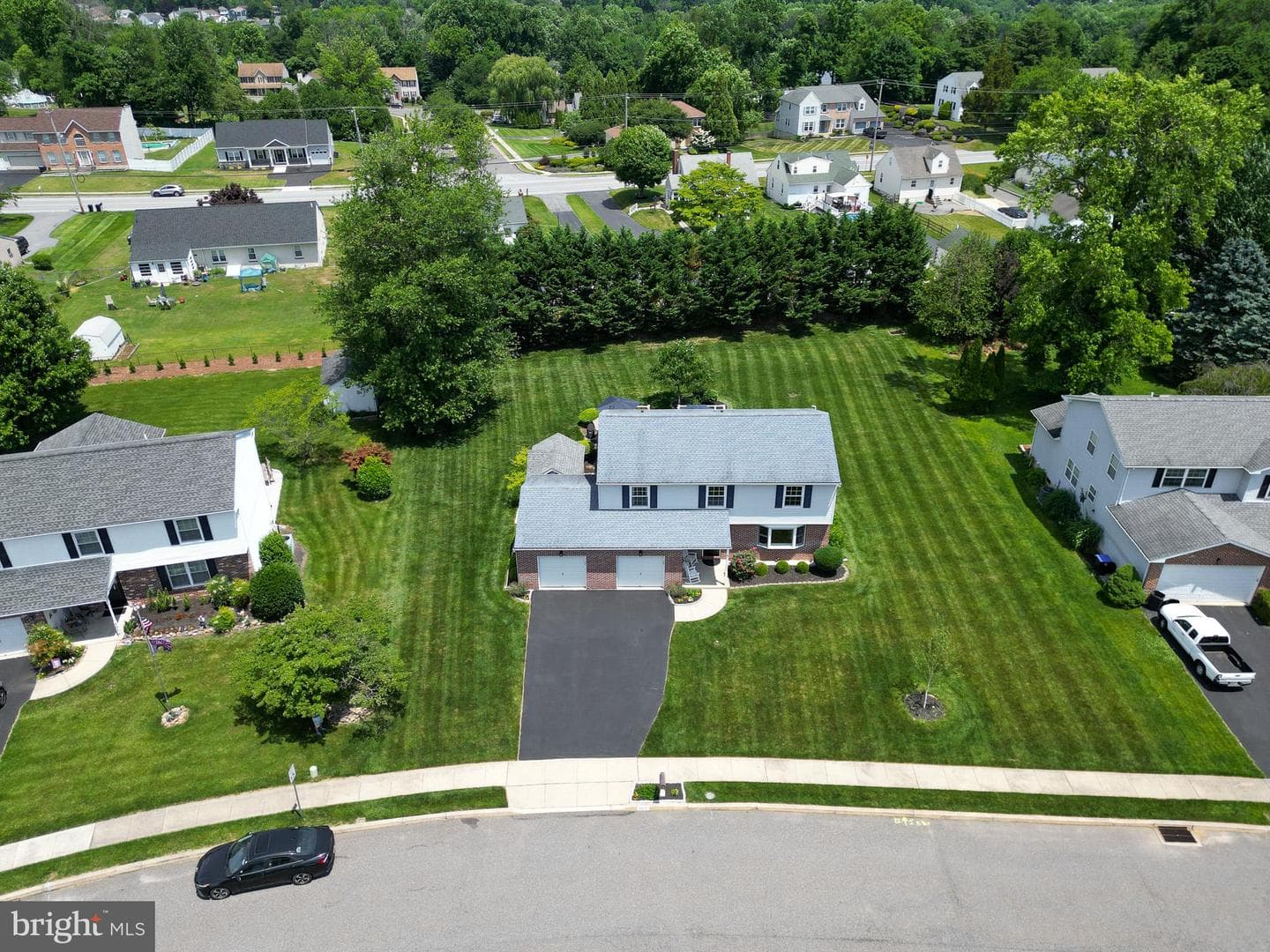 4012 Washington Drive photo 1