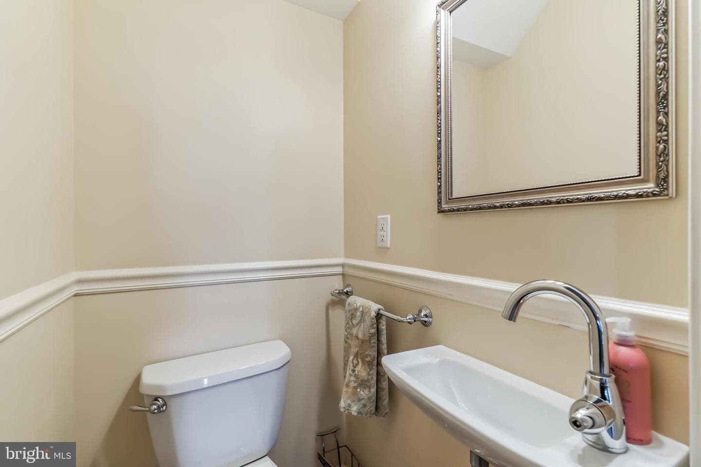 4300 Cedar Lane photo 15