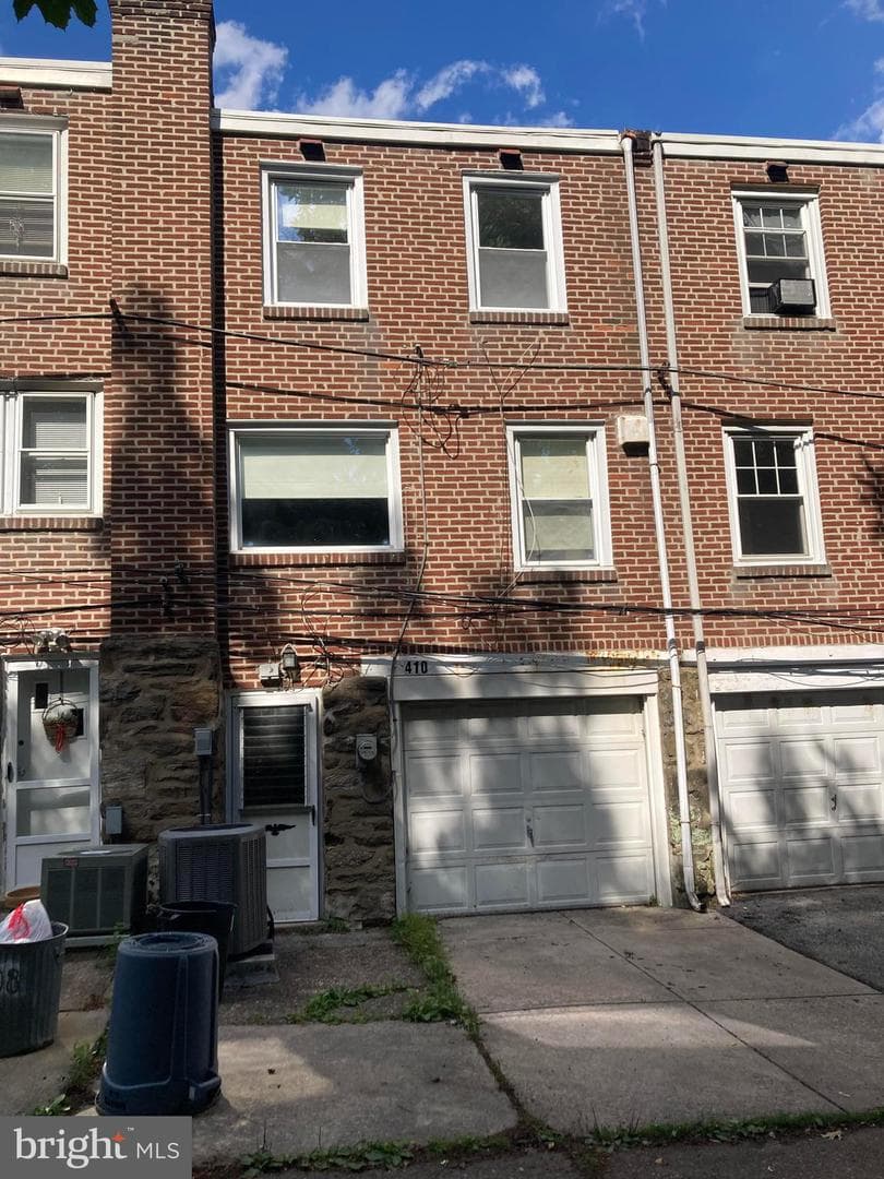 410 S Church Street photo 29